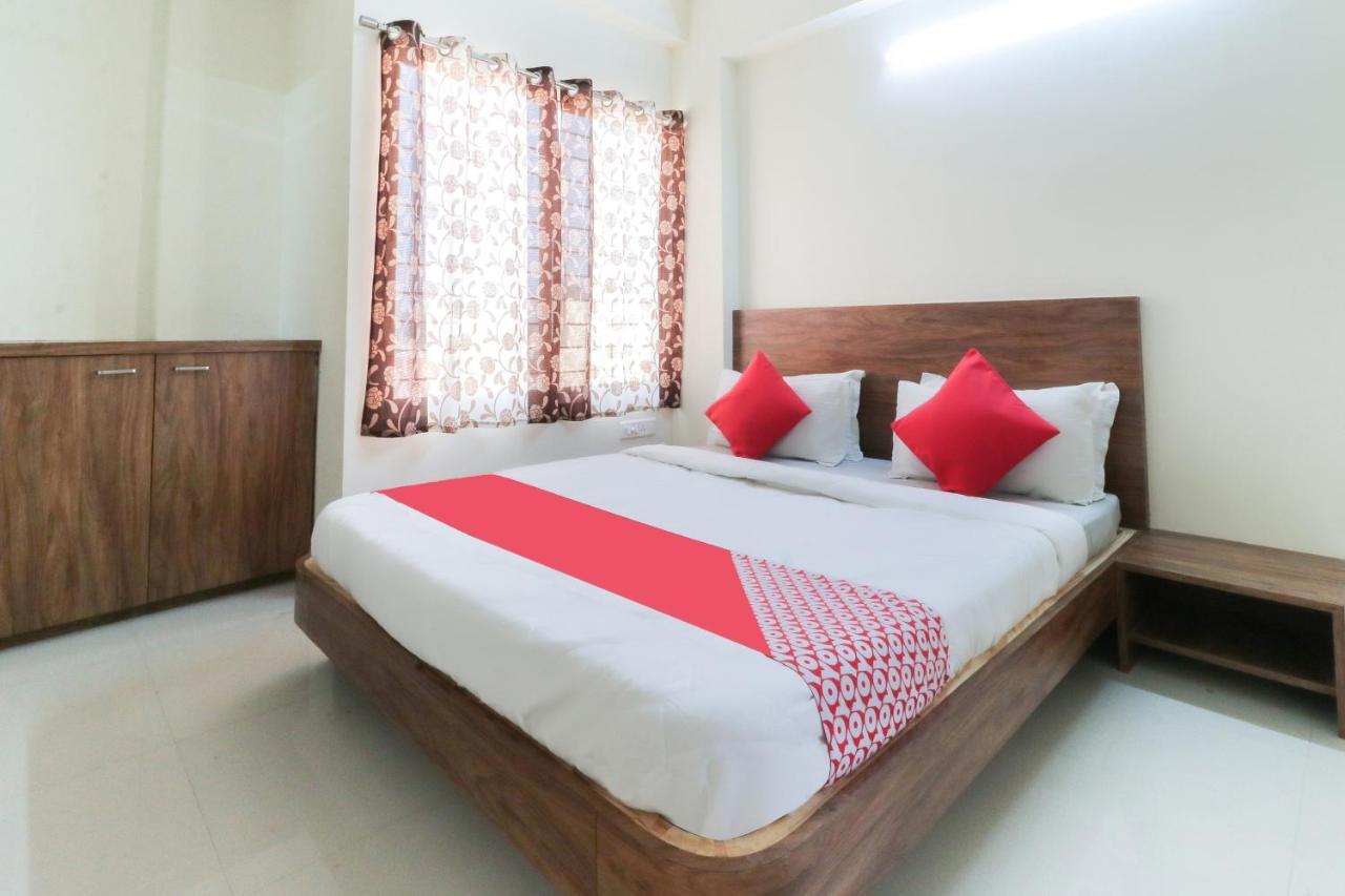 Oyo 63903 Hotel Shree Ram Villa Dwārka Exteriér fotografie